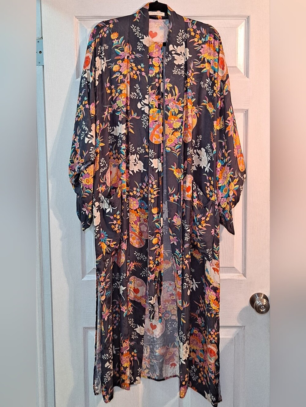 Spell~ Leo Maxi Robe - Picture 9 of 14